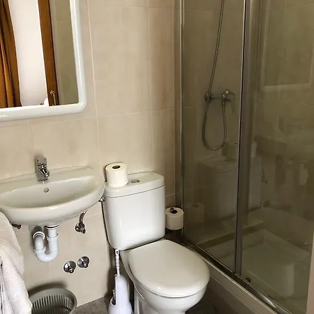 Casa De Huespedes El Almendro איביזה העיר